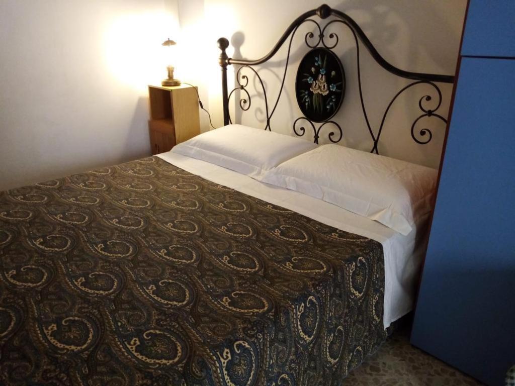 Villa Dimora Storica Fronte Mare Con Terrazzo Privato à Torre Canne Extérieur photo